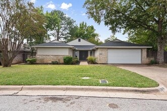 Building Photo - 5806 Village Glen Trail Building Photo - 5806 Village Glen Trail