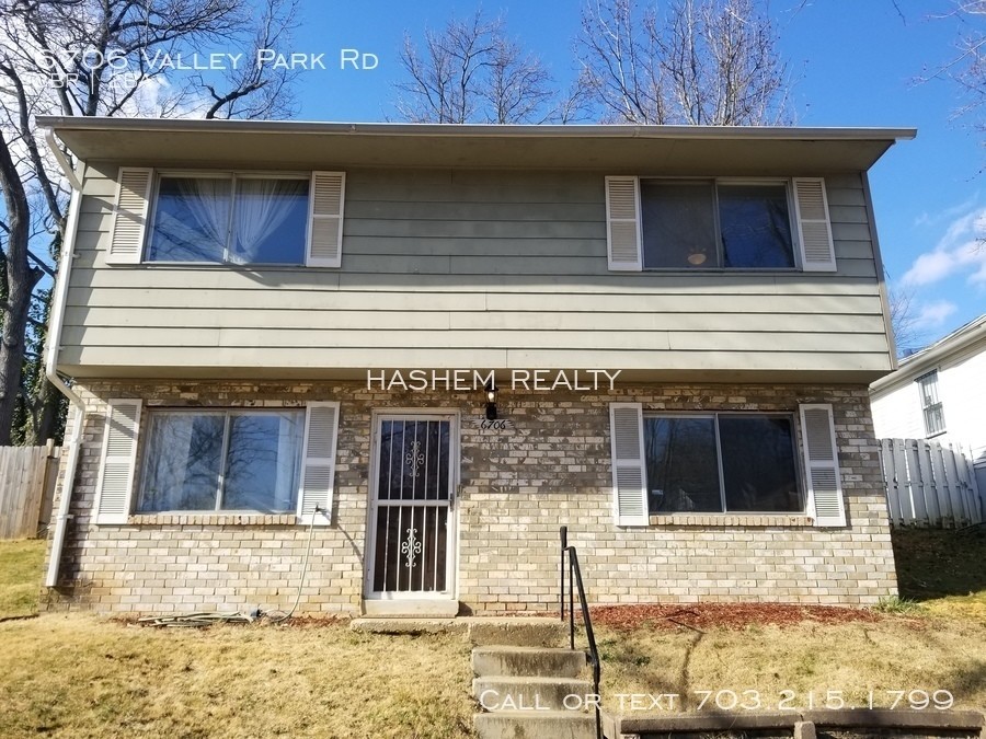 Foto principal - 6706 Valley Park Rd