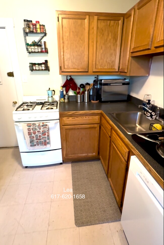 Building Photo - NO FEE! September Sunny 2bed in Brighton! ...