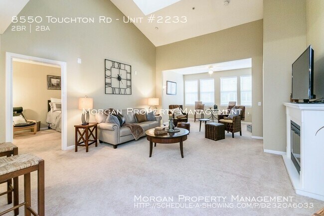 Foto del edificio - 8550 Touchton Rd