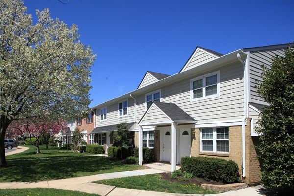 The Pointe at Harpers Mill