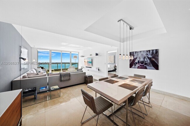 Foto del edificio - 1331 Brickell Bay Dr