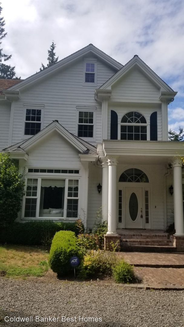 Building Photo - 3 br, 3.5 bath House - 1215 E Ludlow Ridge Rd