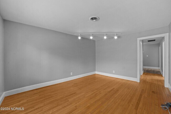 Foto del edificio - 1309 Willow St