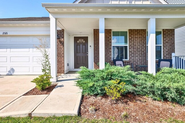 Building Photo - 2321 Slaney Ln