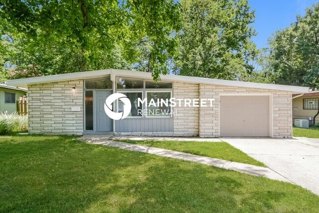 Building Photo - 3 Bedroom Pet-Friendly Home in FLORISSANT, MO with Main Street Renewal