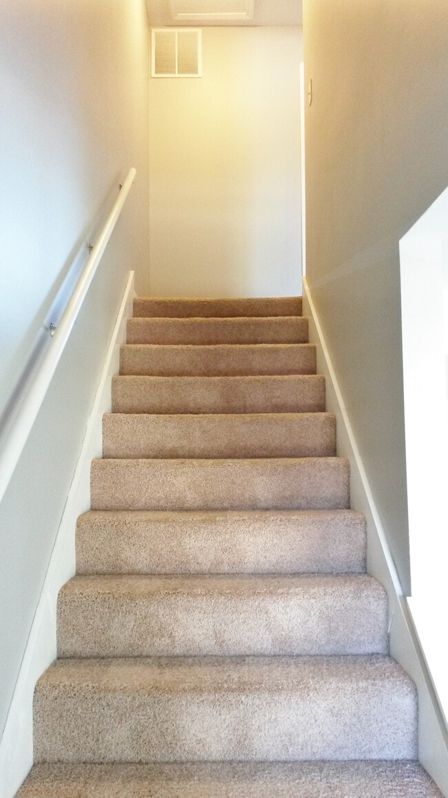 Building Photo - 2503 Myers Ct