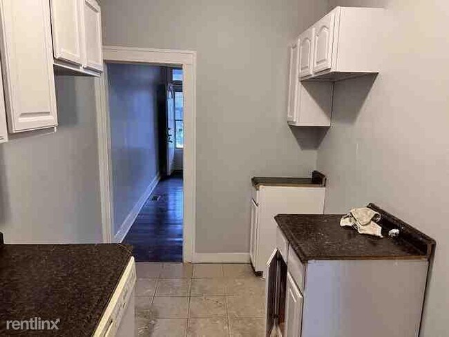 Foto del edificio - 3313 St Ambrose Ave