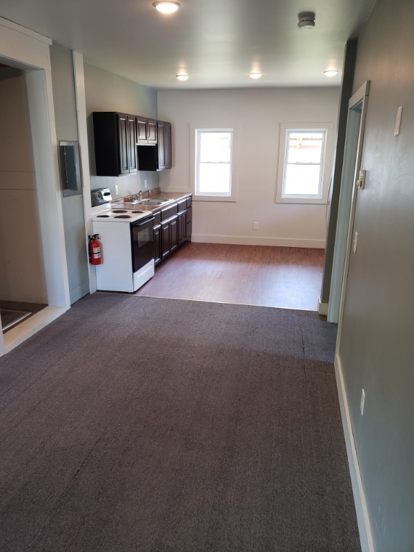 Foto principal - 66 Maple Ave