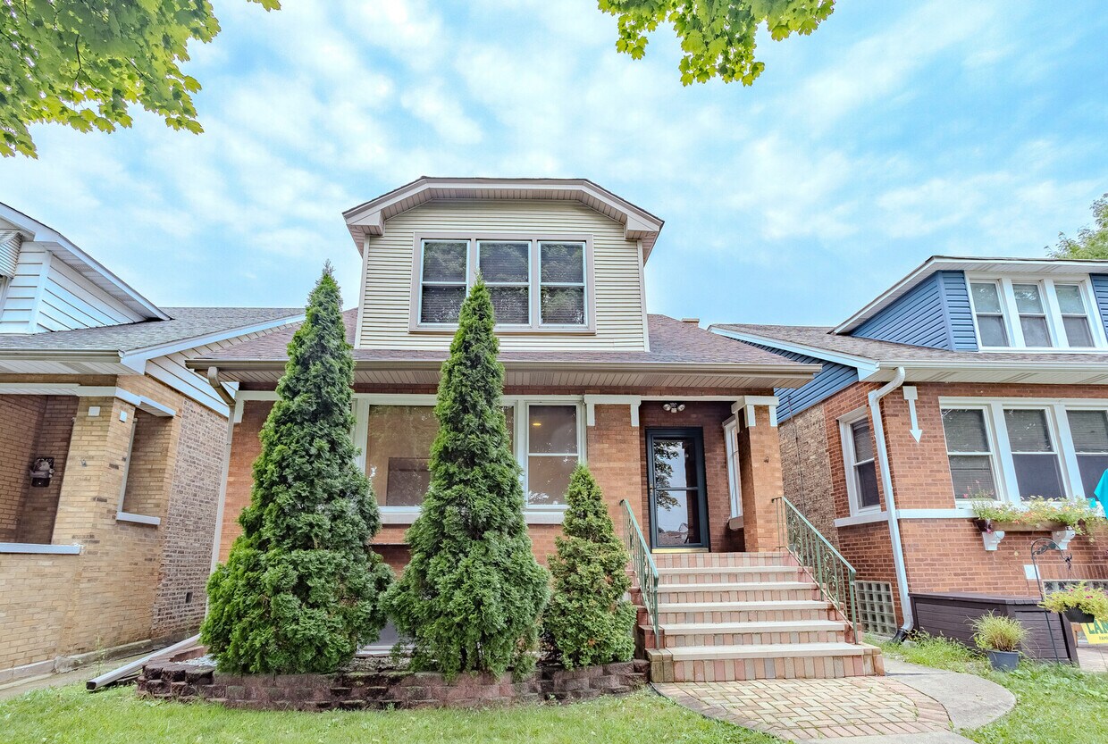 Foto principal - 5250 N Lieb Ave