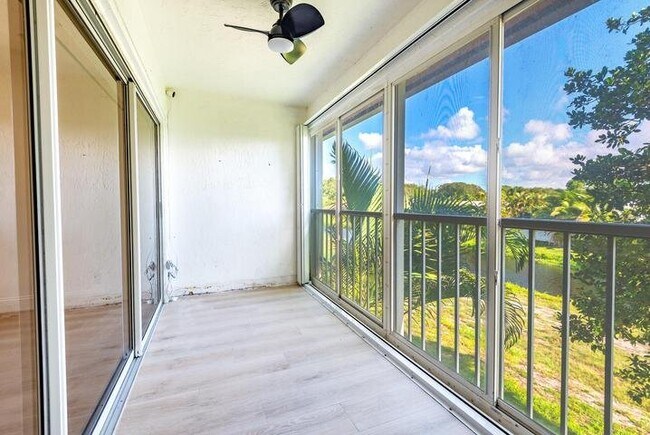 Foto del edificio - 380 NW 67th St