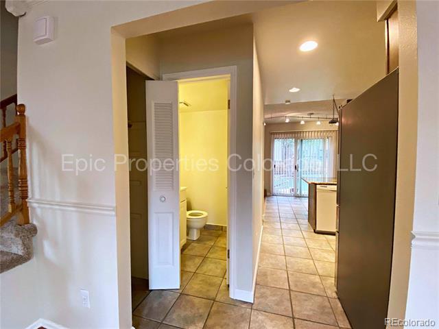 Building Photo - 15917 E Kepner Dr