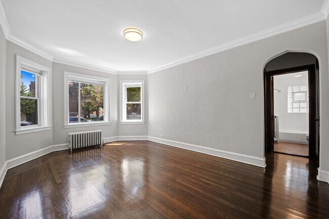 Foto del edificio - 5534 W George St