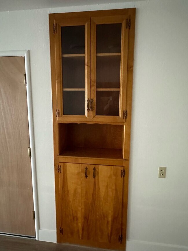 Foto del edificio - 1210 S Watson St