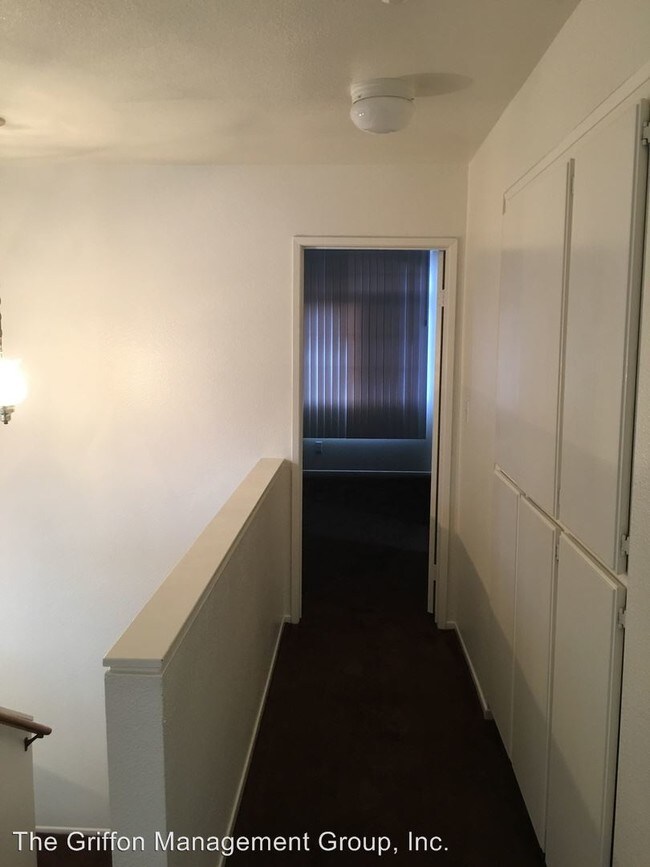 Foto del edificio - 1083 Reinhart St