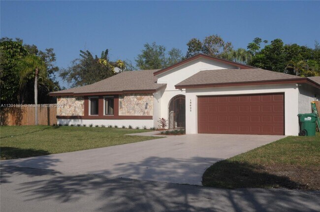 Foto del edificio - 18623 SW 83rd Plz