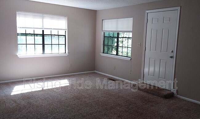 Foto del edificio - 125 Oak Ave