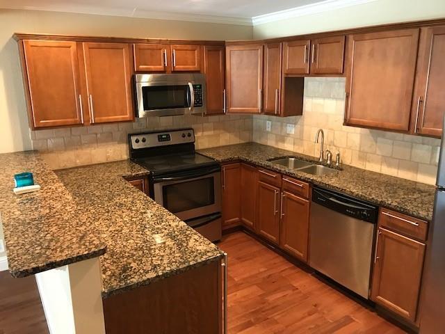 Foto del edificio - 5238 Fleetwood Oaks Ave