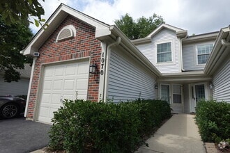 Building Photo - 1070 Woodhill Ct