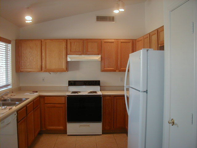 Foto del edificio - 3 Bedroom on NW side in Linda Vista Estates!