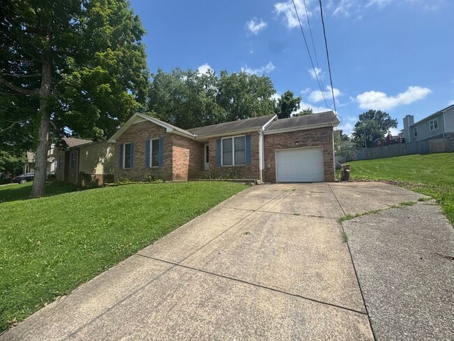 Building Photo - 140 Whitehall Dr