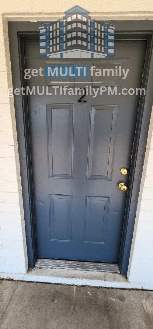 Building Photo - 10044 N 18th Ave