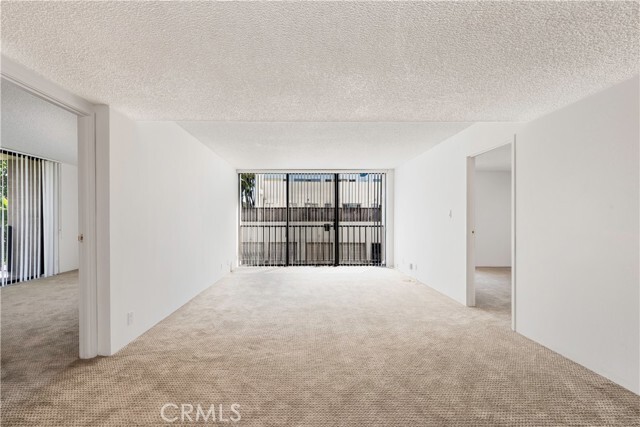 Foto del edificio - 1750 E Ocean Blvd