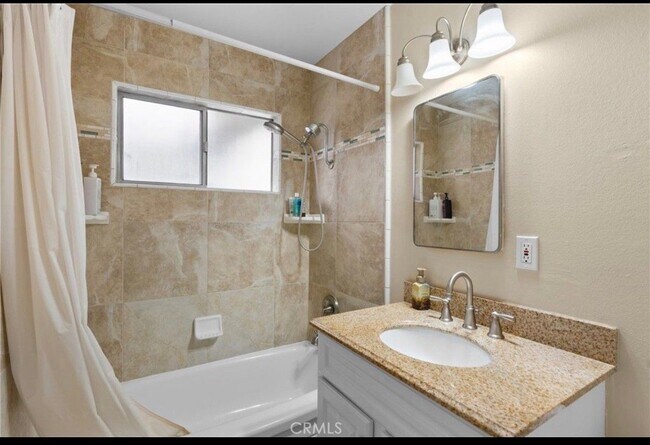 Foto del edificio - 5190 Palma Ave