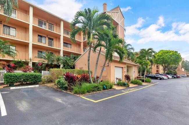 Building Photo - 7270  Ashford Place 104 Delray Beach Fl 33446
