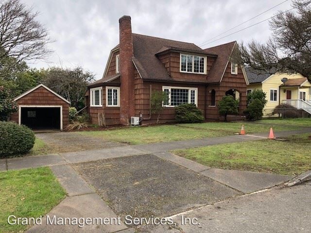 Building Photo - 3 br, 1.5 bath Apartment - 257 N. Dean Street