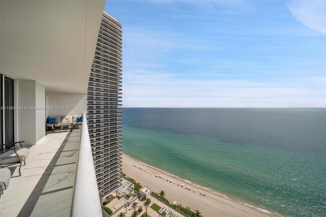 Building Photo - 1850 S Ocean Dr
