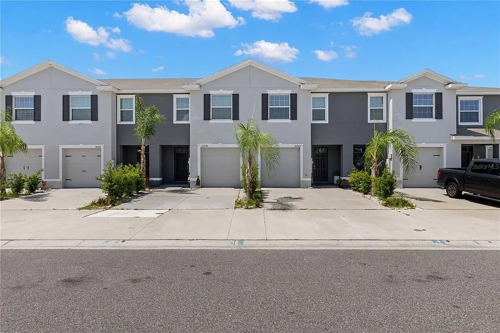 Foto principal - 34328 Redwood Dawn Ln