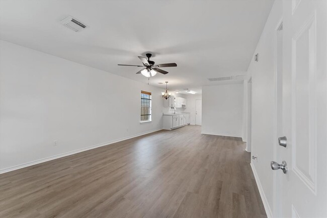 Building Photo - 11419 Roandale Dr