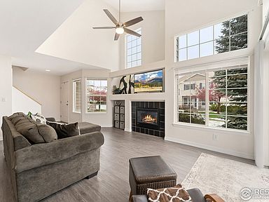Foto del edificio - 2502 Timberwood Dr