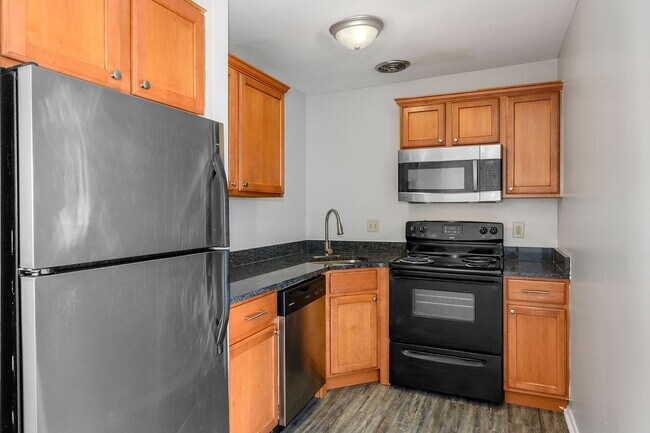 Photo - 3505 Telford St Apartment