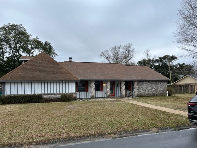 Primary Photo - 11161 Alden Dr
