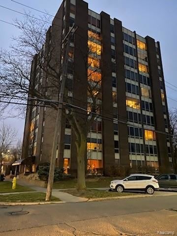 Primary Photo - 20 Chestnut St