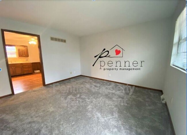 Building Photo - 1138 S Glenwood Ave