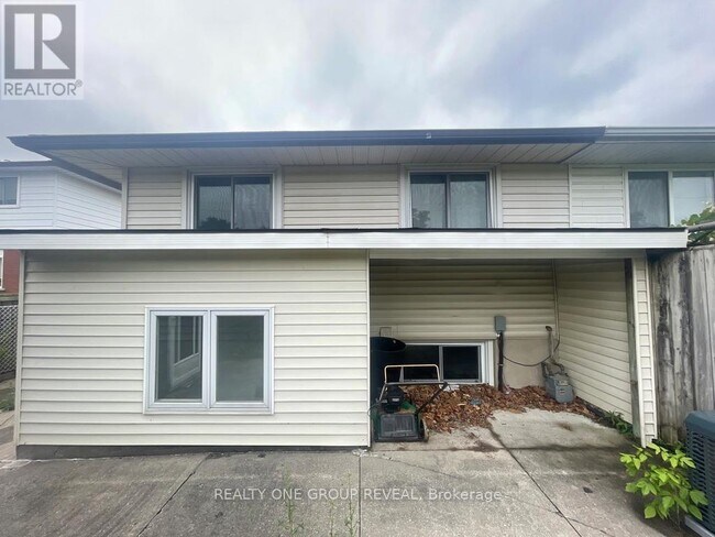 Photo du bâtiment - 56 Bakersfield Dr