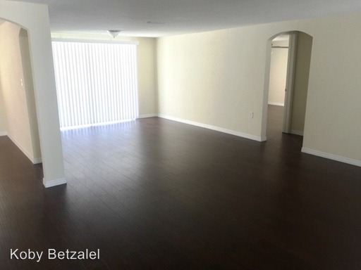 Foto del edificio - 7500 San Moritz Dr