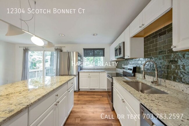 Building Photo - 12304 Scotch Bonnet Ct