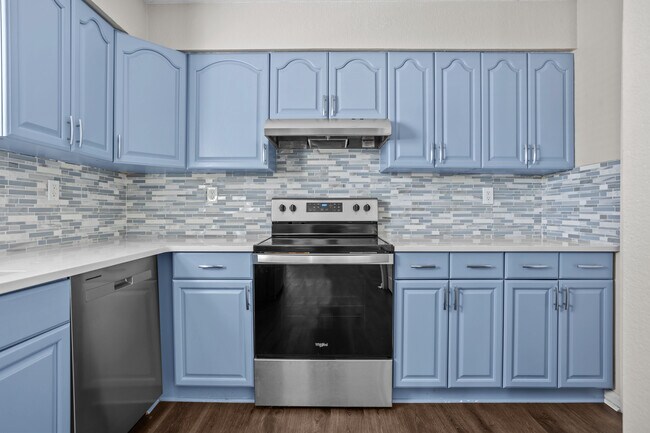 Building Photo - 5100 Egham Ct