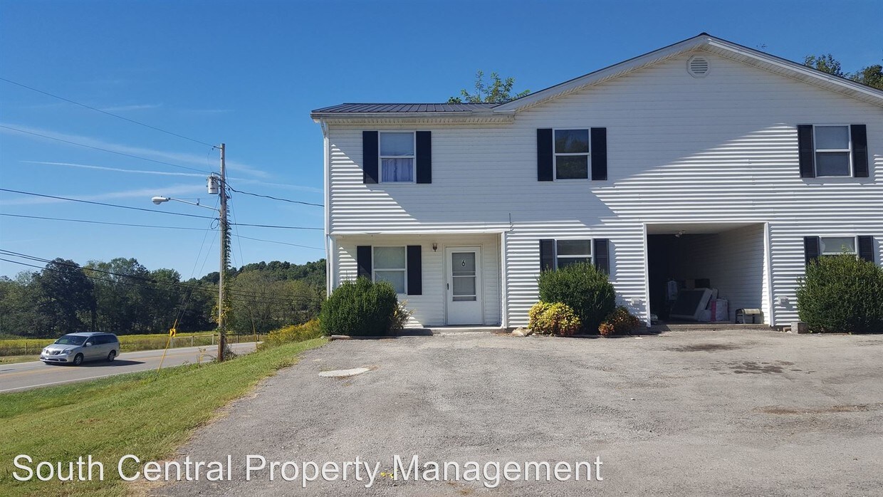 Foto principal - 300 Greensburg St