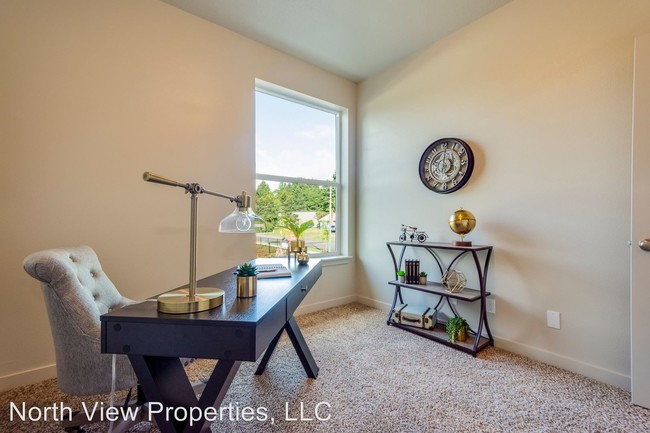 Building Photo - 41300 SE Vista Loop Dr