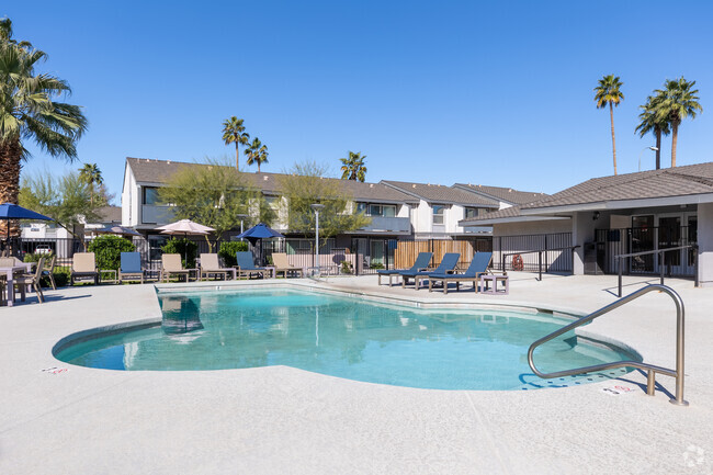 Piscina - Shoreline at the Lakes