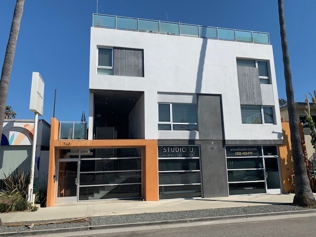 Primary Photo - 760 Washington Blvd