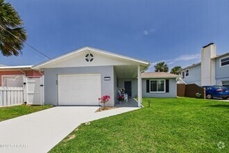 Building Photo - 4035 Oriole Ave