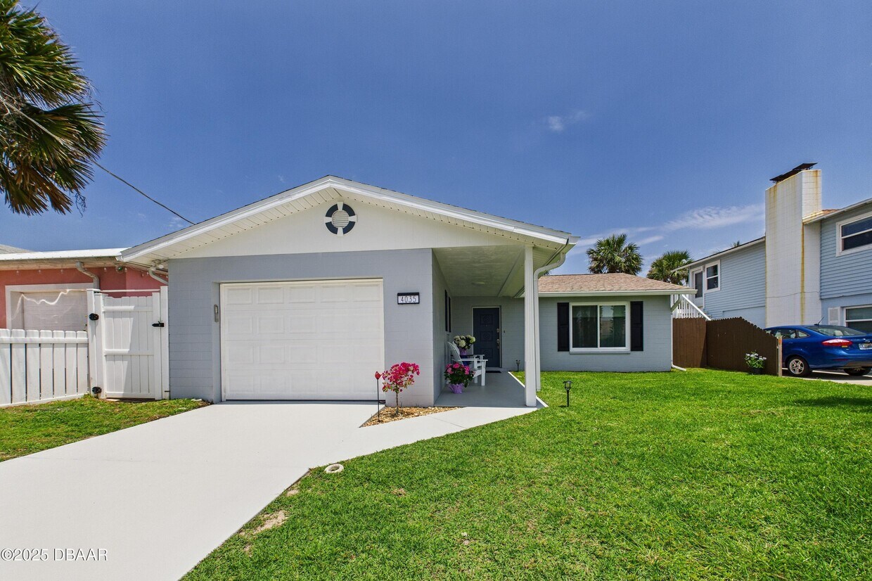 Primary Photo - 4035 Oriole Ave