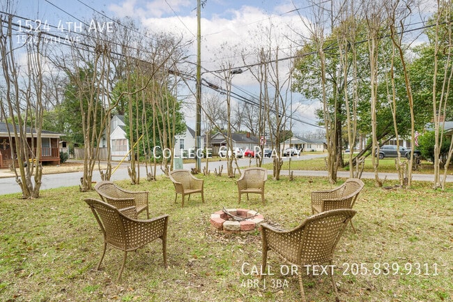 Photo - 1524 4th Ave House