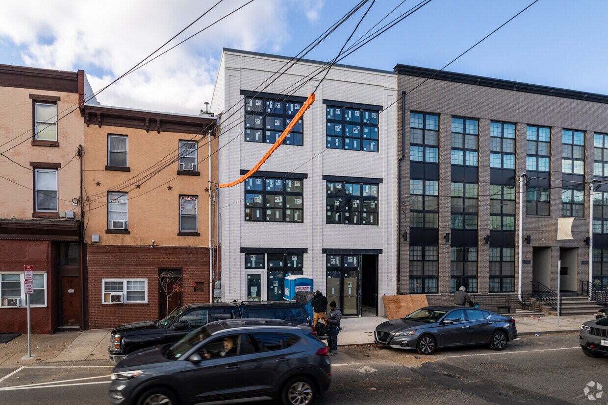 UC 19/11/21 - 2414 Frankford Ave
